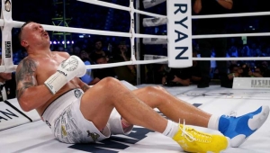 WARREN: DUBOIS POKONAŁBY USYKA, GDYBY NIE SĘDZIA