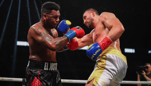 PERO ZAWODNIKIEM MATCHROOM BOXING