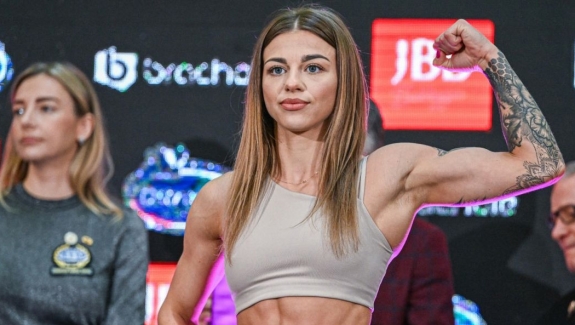 GRZYB - TUTNTSHENI: WAŻENIE OTWARTE DLA KIBICÓW