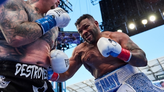 MILLER - PERO W ELIMINATORZE WBA WAGI CIĘŻKIEJ